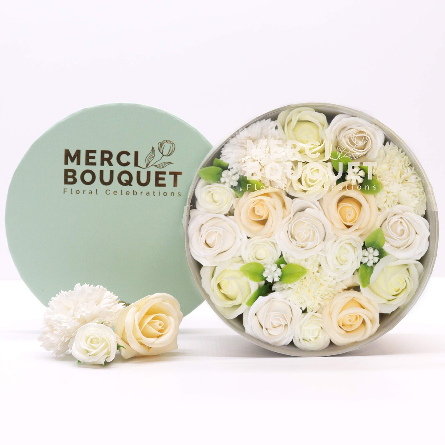 Coffret cadeau . Bouquet floral de savon